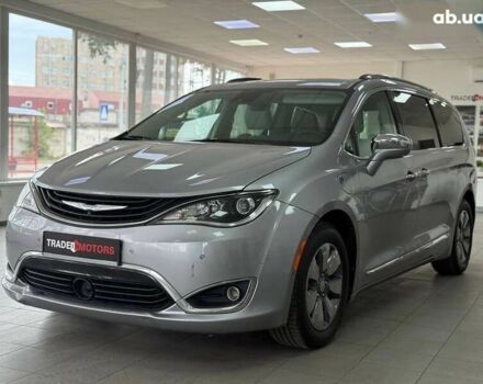 Крайслер Pacifica, об'ємом двигуна 0 л та пробігом 156 тис. км за 26490 $, фото 6 на Automoto.ua