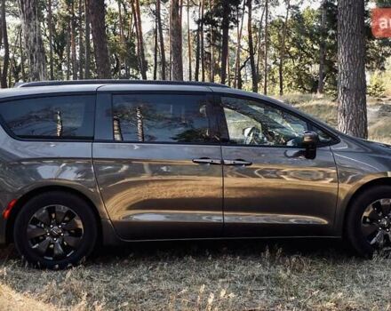 Крайслер Pacifica, об'ємом двигуна 3.61 л та пробігом 166 тис. км за 28000 $, фото 5 на Automoto.ua