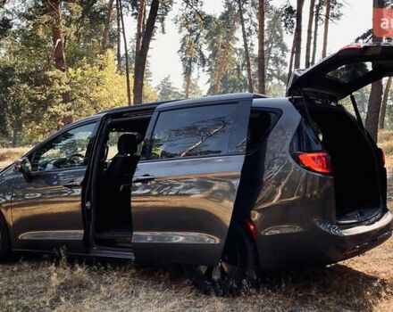 Крайслер Pacifica, об'ємом двигуна 3.61 л та пробігом 166 тис. км за 28000 $, фото 12 на Automoto.ua