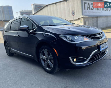 Крайслер Pacifica, об'ємом двигуна 3.6 л та пробігом 125 тис. км за 25900 $, фото 16 на Automoto.ua