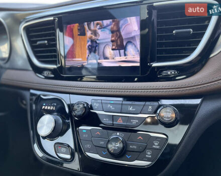 Крайслер Pacifica, об'ємом двигуна 3.6 л та пробігом 125 тис. км за 25900 $, фото 29 на Automoto.ua