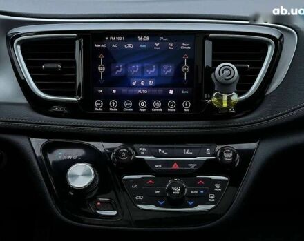 Крайслер Pacifica, об'ємом двигуна 0 л та пробігом 233 тис. км за 20350 $, фото 11 на Automoto.ua