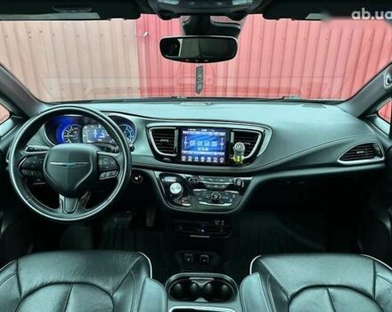 Крайслер Pacifica, об'ємом двигуна 0 л та пробігом 233 тис. км за 20350 $, фото 16 на Automoto.ua