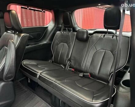 Крайслер Pacifica, об'ємом двигуна 0 л та пробігом 233 тис. км за 20350 $, фото 23 на Automoto.ua