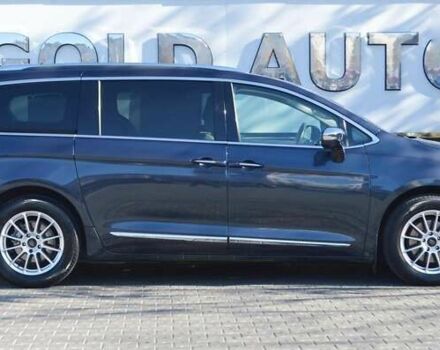 Крайслер Пасифик, объемом двигателя 0 л и пробегом 43 тыс. км за 28500 $, фото 14 на Automoto.ua