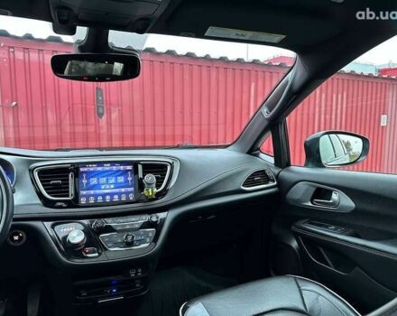 Крайслер Pacifica, об'ємом двигуна 0 л та пробігом 233 тис. км за 20350 $, фото 19 на Automoto.ua