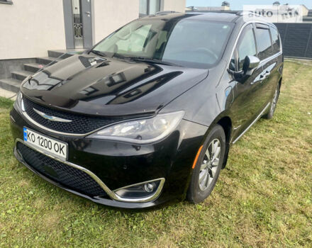 Крайслер Pacifica, об'ємом двигуна 3.6 л та пробігом 200 тис. км за 40000 $, фото 12 на Automoto.ua