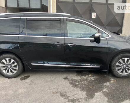 Крайслер Pacifica, об'ємом двигуна 3.6 л та пробігом 200 тис. км за 40000 $, фото 7 на Automoto.ua