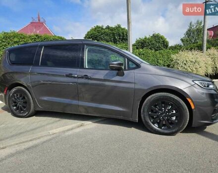 Крайслер Pacifica, об'ємом двигуна 3.6 л та пробігом 92 тис. км за 39900 $, фото 6 на Automoto.ua
