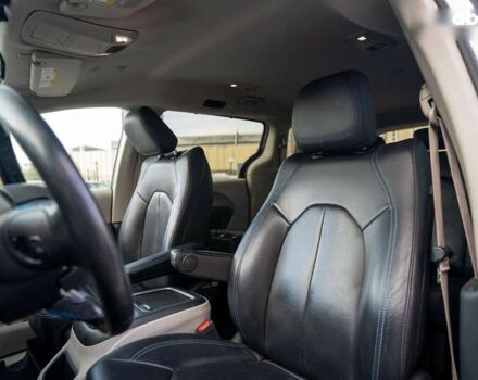 Крайслер Pacifica, об'ємом двигуна 3.6 л та пробігом 135 тис. км за 28000 $, фото 14 на Automoto.ua