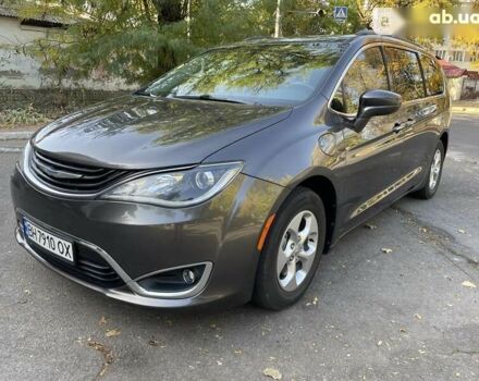 Крайслер Pacifica, об'ємом двигуна 0 л та пробігом 157 тис. км за 30500 $, фото 1 на Automoto.ua