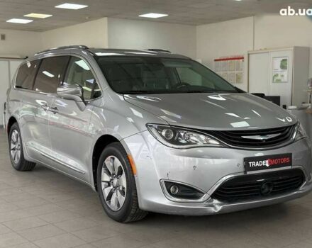 Крайслер Pacifica, об'ємом двигуна 0 л та пробігом 156 тис. км за 26490 $, фото 1 на Automoto.ua