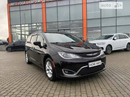 Крайслер Pacifica, об'ємом двигуна 3.6 л та пробігом 99 тис. км за 26800 $, фото 1 на Automoto.ua