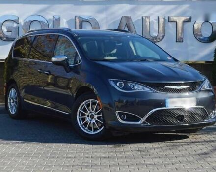 Крайслер Пасифик, объемом двигателя 0 л и пробегом 43 тыс. км за 28500 $, фото 1 на Automoto.ua