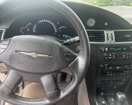 Крайслер Пасифик 2004 в Краматорске на Automoto.ua Серый Крайслер Пасифик, объемом двигателя 3.5 л и пробегом 430 тыс. км за 1500 $, фото 5 на Automoto.ua