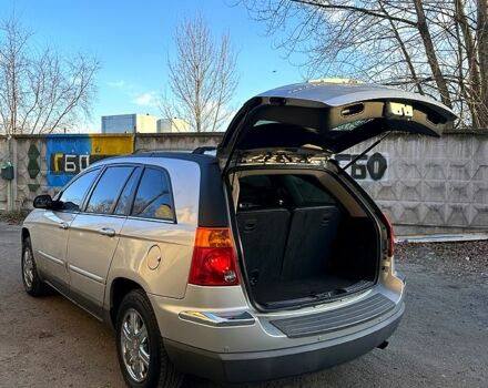 Сірий Крайслер Pacifica, об'ємом двигуна 3.5 л та пробігом 299 тис. км за 4500 $, фото 7 на Automoto.ua