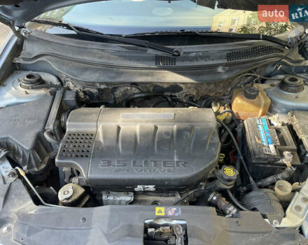 Серый Крайслер Пасифик, объемом двигателя 3.5 л и пробегом 300 тыс. км за 6200 $, фото 12 на Automoto.ua