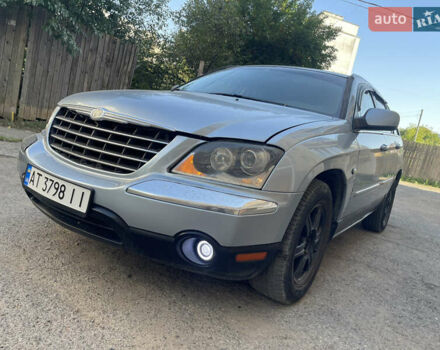 Серый Крайслер Пасифик, объемом двигателя 3.5 л и пробегом 300 тыс. км за 6200 $, фото 1 на Automoto.ua
