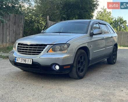 Серый Крайслер Пасифик, объемом двигателя 3.5 л и пробегом 300 тыс. км за 6200 $, фото 2 на Automoto.ua