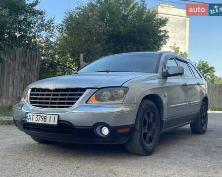 Серый Крайслер Пасифик, объемом двигателя 3.5 л и пробегом 300 тыс. км за 6200 $, фото 3 на Automoto.ua