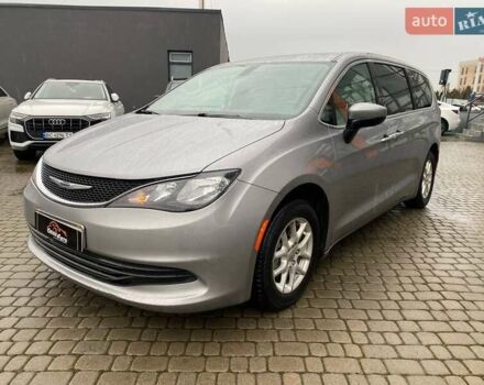 Сірий Крайслер Pacifica, об'ємом двигуна 3.6 л та пробігом 199 тис. км за 13400 $, фото 2 на Automoto.ua