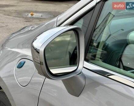 Серый Крайслер Пасифик, объемом двигателя 3.61 л и пробегом 156 тыс. км за 22990 $, фото 8 на Automoto.ua