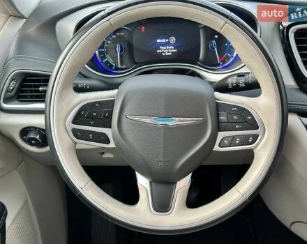 Серый Крайслер Пасифик, объемом двигателя 3.61 л и пробегом 156 тыс. км за 22990 $, фото 41 на Automoto.ua