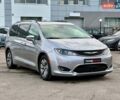Крайслер Пасифик 2017 в Киеве на Automoto.ua Серый Крайслер Пасифик, объемом двигателя 3.61 л и пробегом 156 тыс. км за 23990 $, фото 1 на Automoto.ua
