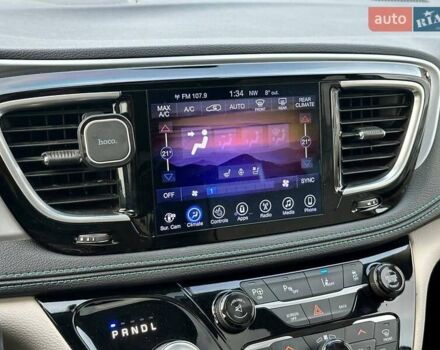 Серый Крайслер Пасифик, объемом двигателя 3.61 л и пробегом 156 тыс. км за 22990 $, фото 23 на Automoto.ua