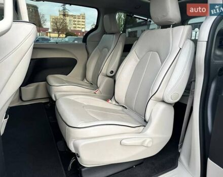 Серый Крайслер Пасифик, объемом двигателя 3.61 л и пробегом 156 тыс. км за 22990 $, фото 39 на Automoto.ua