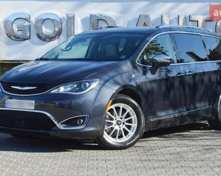 Серый Крайслер Пасифик, объемом двигателя 3.6 л и пробегом 43 тыс. км за 28500 $, фото 4 на Automoto.ua