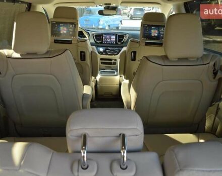 Серый Крайслер Пасифик, объемом двигателя 3.6 л и пробегом 43 тыс. км за 28500 $, фото 55 на Automoto.ua