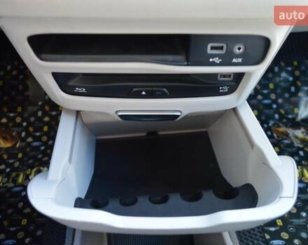 Серый Крайслер Пасифик, объемом двигателя 3.6 л и пробегом 43 тыс. км за 28500 $, фото 34 на Automoto.ua