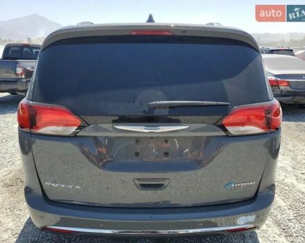 Сірий Крайслер Pacifica, об'ємом двигуна 3.6 л та пробігом 63 тис. км за 5900 $, фото 6 на Automoto.ua