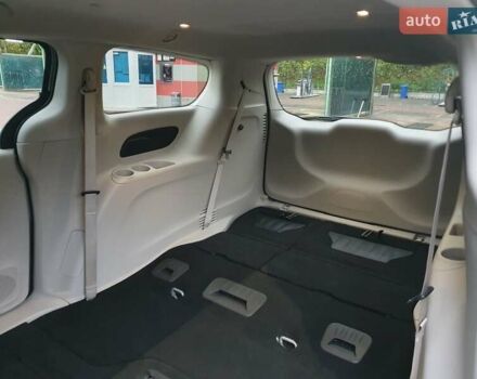 Сірий Крайслер Pacifica, об'ємом двигуна 3.6 л та пробігом 135 тис. км за 17999 $, фото 42 на Automoto.ua