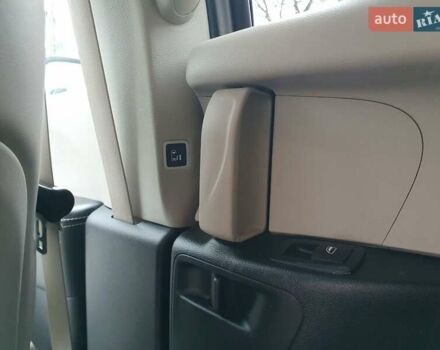 Серый Крайслер Пасифик, объемом двигателя 3.6 л и пробегом 85 тыс. км за 18999 $, фото 70 на Automoto.ua