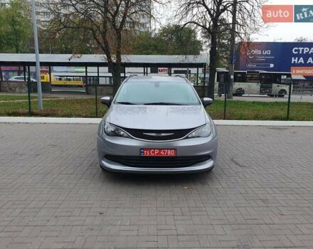 Серый Крайслер Пасифик, объемом двигателя 3.6 л и пробегом 85 тыс. км за 18999 $, фото 19 на Automoto.ua