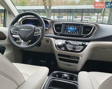 Серый Крайслер Пасифик, объемом двигателя 3.6 л и пробегом 85 тыс. км за 18999 $, фото 31 на Automoto.ua