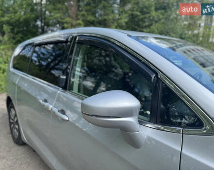 Серый Крайслер Пасифик, объемом двигателя 3.6 л и пробегом 185 тыс. км за 23200 $, фото 11 на Automoto.ua