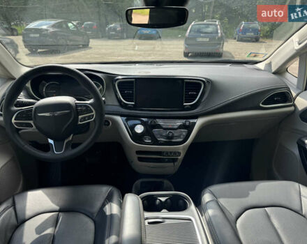 Серый Крайслер Пасифик, объемом двигателя 3.6 л и пробегом 185 тыс. км за 23200 $, фото 17 на Automoto.ua