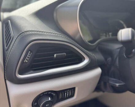 Серый Крайслер Пасифик, объемом двигателя 3.6 л и пробегом 185 тыс. км за 23200 $, фото 19 на Automoto.ua