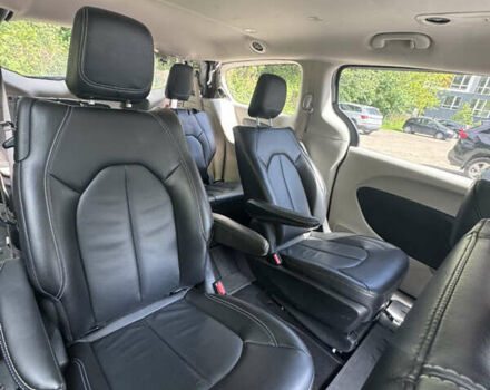 Серый Крайслер Пасифик, объемом двигателя 3.6 л и пробегом 185 тыс. км за 23200 $, фото 21 на Automoto.ua