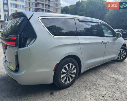 Серый Крайслер Пасифик, объемом двигателя 3.6 л и пробегом 185 тыс. км за 23200 $, фото 12 на Automoto.ua