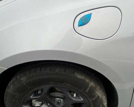 Серый Крайслер Пасифик, объемом двигателя 3.61 л и пробегом 133 тыс. км за 40800 $, фото 4 на Automoto.ua