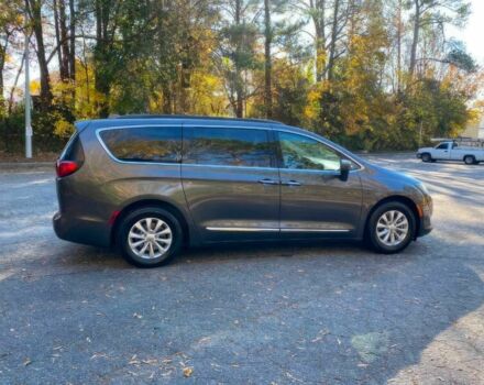 Серый Крайслер Пасифик, объемом двигателя 3.6 л и пробегом 54 тыс. км за 6500 $, фото 3 на Automoto.ua