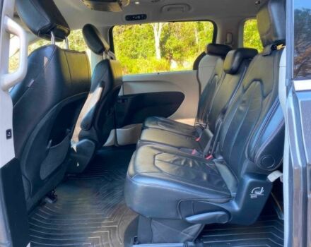 Серый Крайслер Пасифик, объемом двигателя 3.6 л и пробегом 54 тыс. км за 6500 $, фото 9 на Automoto.ua