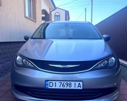 Серый Крайслер Пасифик, объемом двигателя 3.6 л и пробегом 141 тыс. км за 17800 $, фото 1 на Automoto.ua