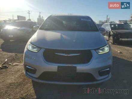 Крайслер Pacifica 2022 у Львові на Automoto.ua Сірий Крайслер Pacifica, об'ємом двигуна 3.6 л та пробігом 181 тис. км за 14800 $, фото 1 на Automoto.ua