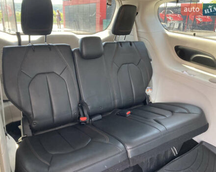 Синий Крайслер Пасифик, объемом двигателя 3.6 л и пробегом 115 тыс. км за 19999 $, фото 17 на Automoto.ua