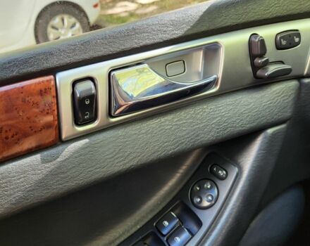 Синий Крайслер Пасифик, объемом двигателя 0 л и пробегом 239 тыс. км за 6597 $, фото 5 на Automoto.ua